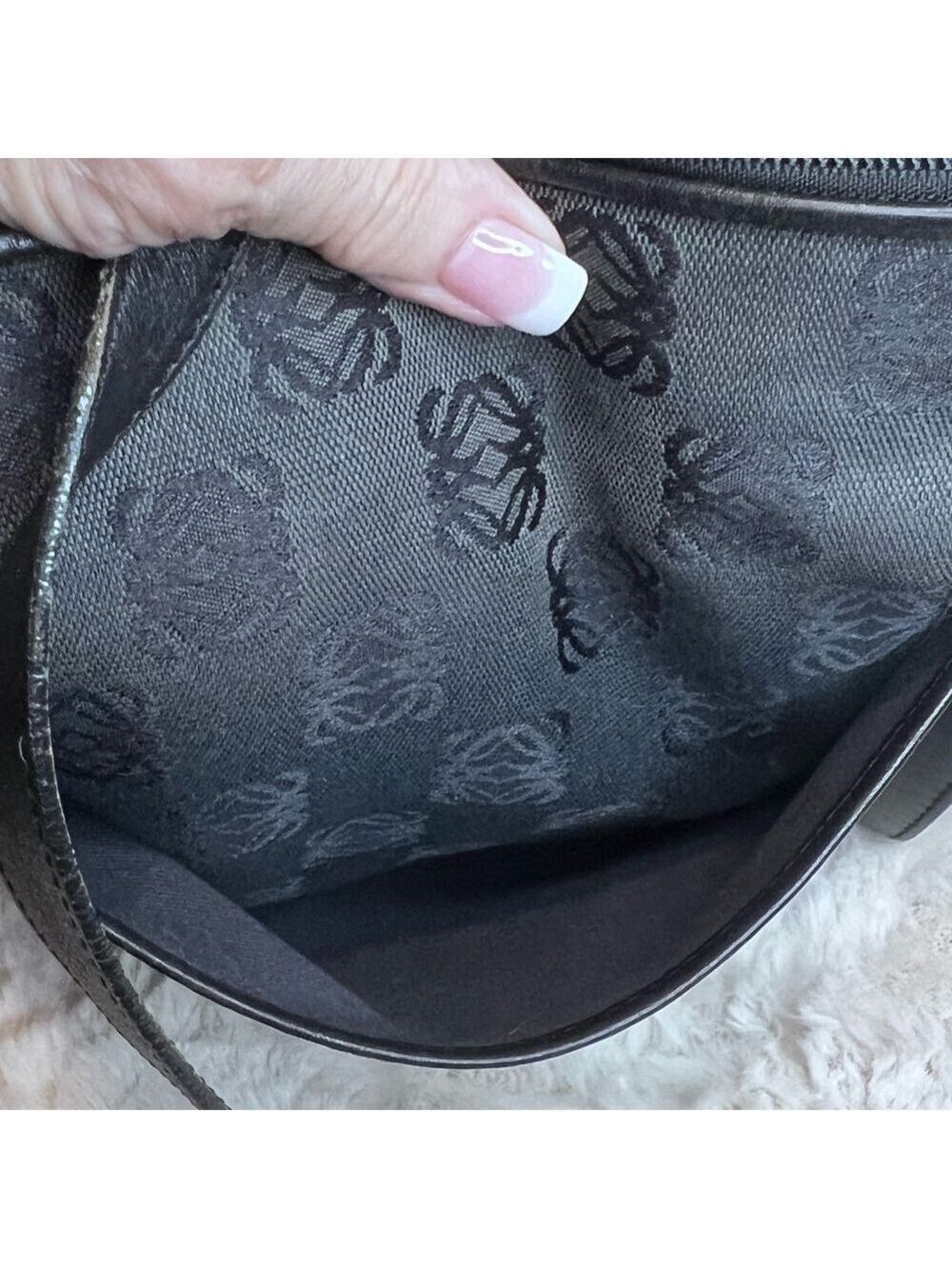 LOEWE ANAGRAM CROSSBODY BLACK/GREY BAG - Picture 8 of 15